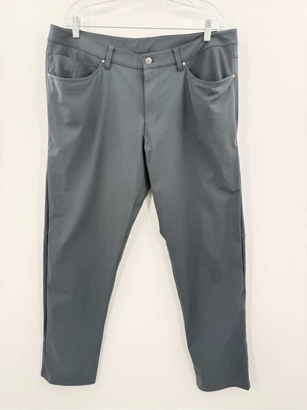 Lululemon Men's Gray/Black ABC‎ Pant Classic Warpstreme Size 38